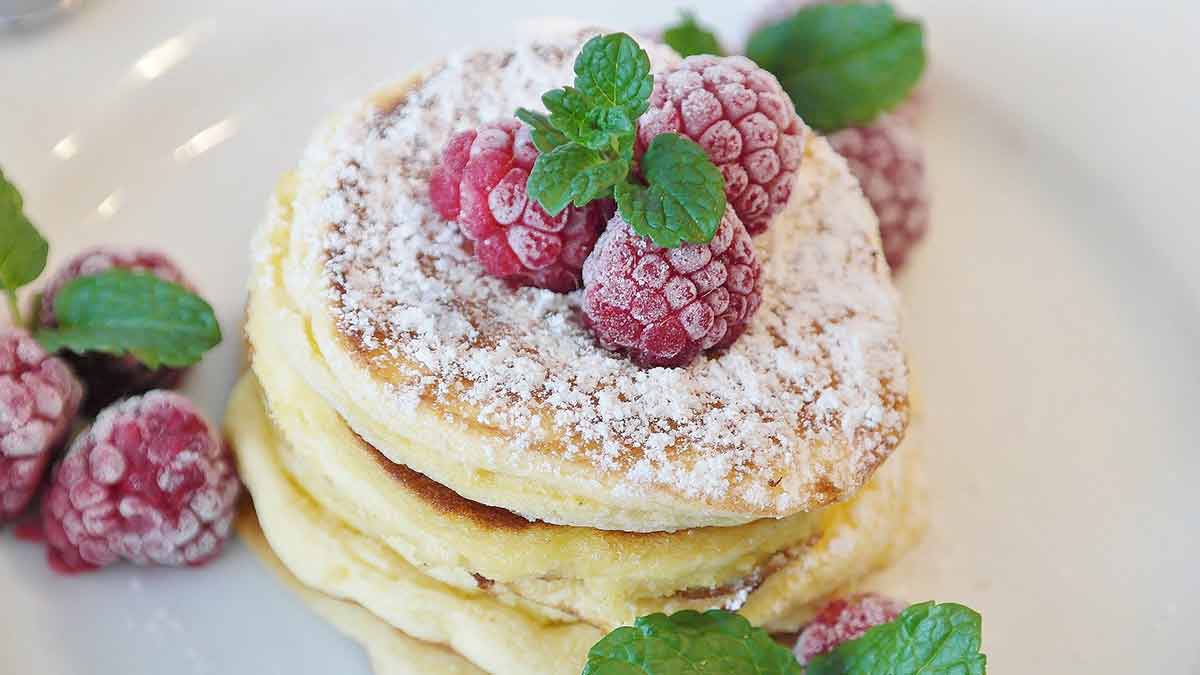 菅官房長官 菅義偉 の経歴は元横浜市議で苦労人 パンケーキで炎上 コトゴトクヨロシ